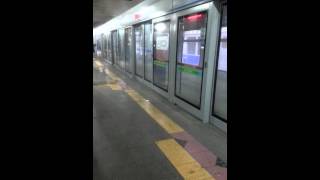Задымелися вагоны в метро