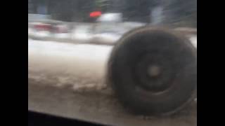 Отвалилось колесо.