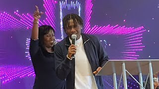 🔥Anaysha Figueroa-Cooper &amp; Miles Caton tag team “Wonderful is Your Name” during Praise &amp; Worship 🔥