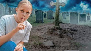 СТРАННОЕ СУЩЕСТВО Настигло Нас! Что-то пошло не так!