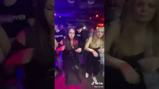 Запускаю челлендж #воватусит Танцуй с нами!